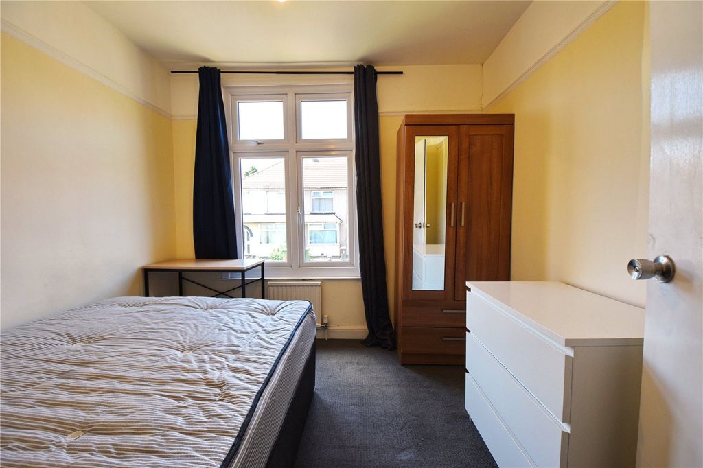 Additional image 7 of 7 bed terraced house to rentFourth Avenue, Horfield, Bristol BS7