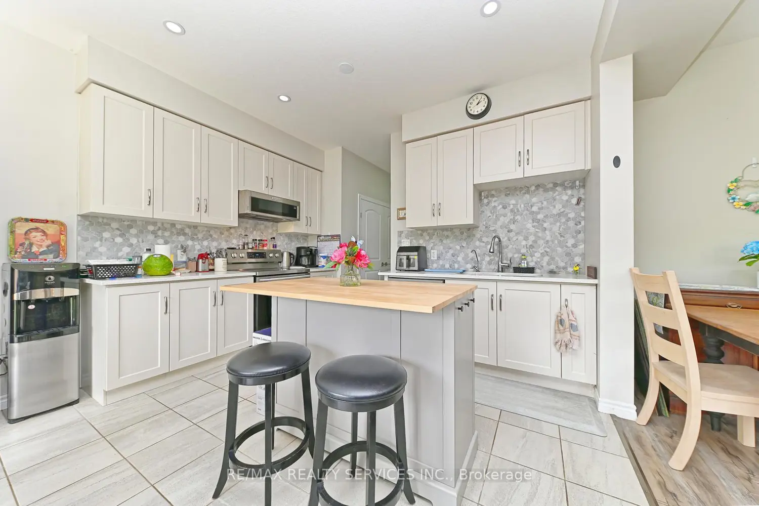 Additional image 15 of 1320 Calais Drive