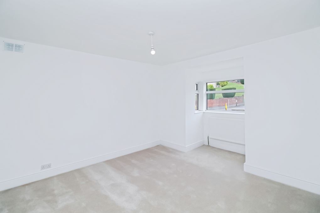 Additional image 6 of 4 bed bungalow to rentSt. Pauls Avenue, Barry CF62