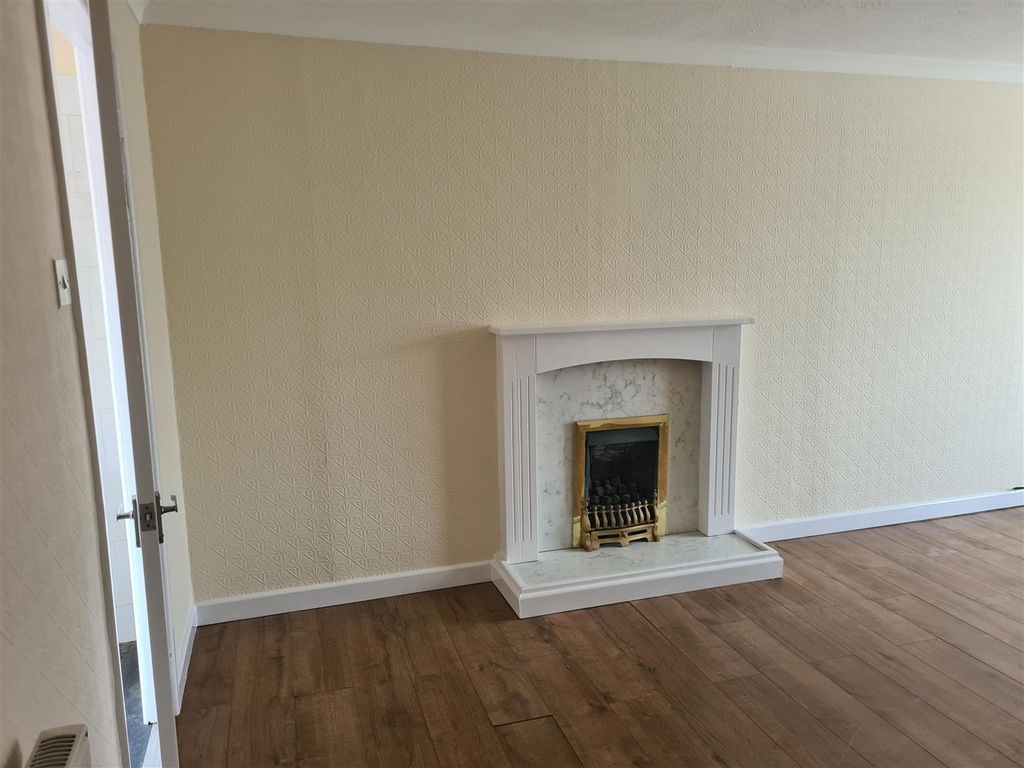 Additional image 4 of 2 bed terraced house to rentLlys Y Celyn, Caerphilly CF83