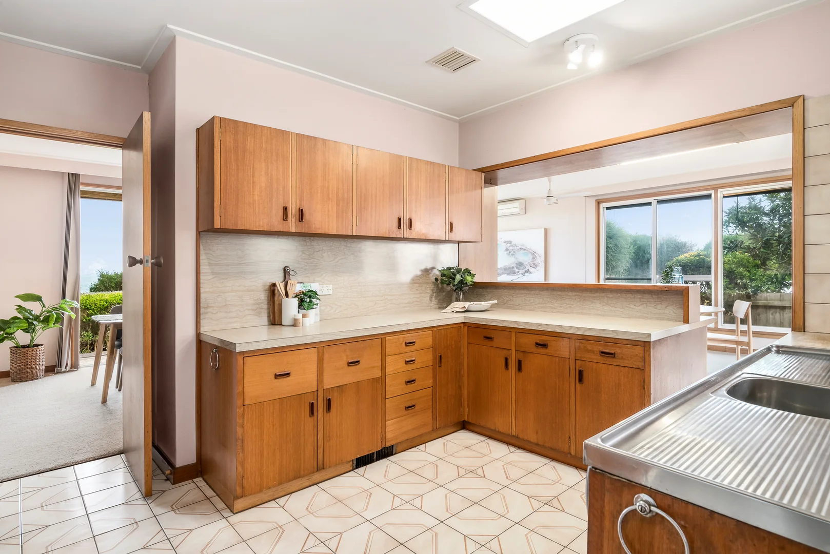 Additional image 12 of 375 Beach Road, Beaumaris VIC 3193