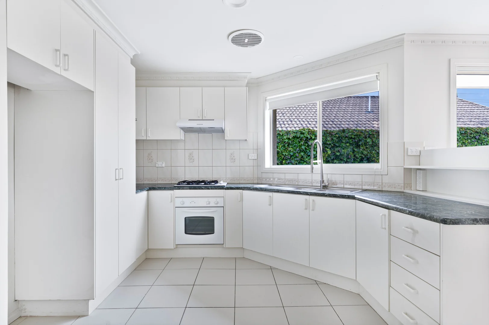 Additional image 2 of 4/160-162 Mcfees Road, Dandenong North VIC 3175