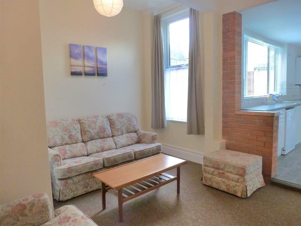 Additional image 17 of 7 bed end terrace house to rentFilton Avenue, Horfield BS7
