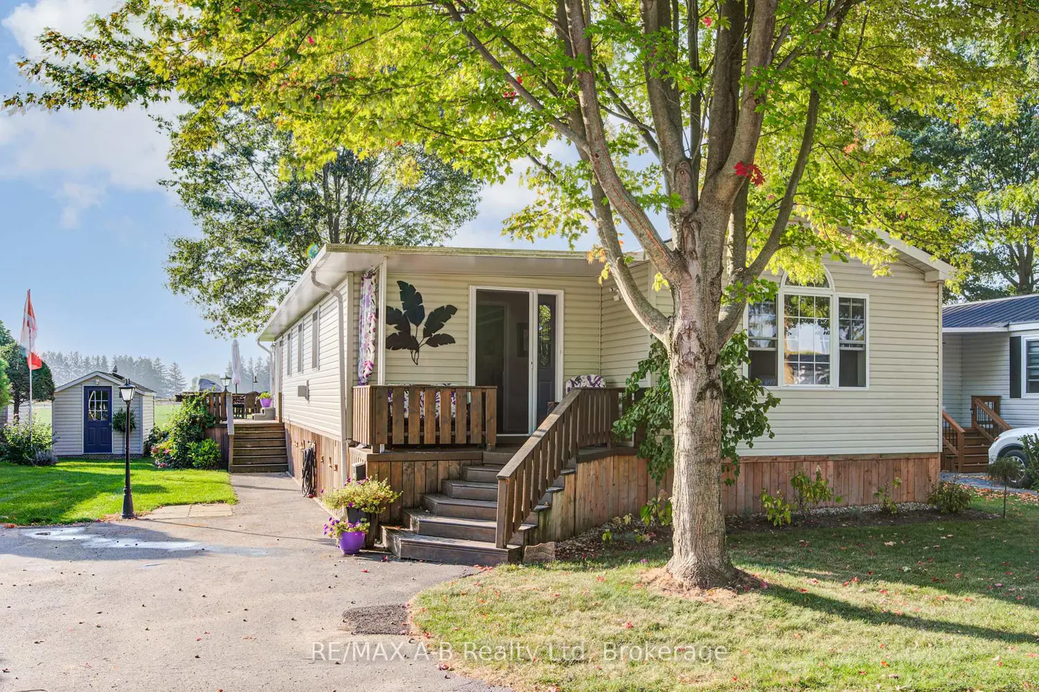 Additional image 2 of 316489 31St Line 959