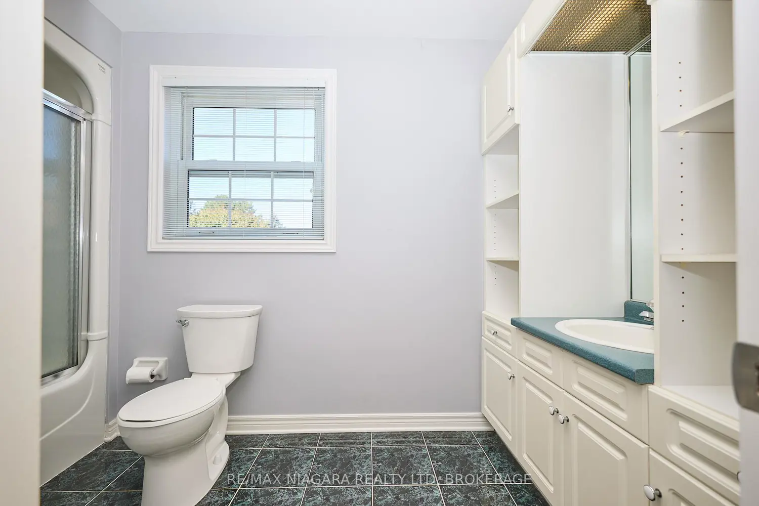 Additional image 16 of 1 Breckenridge Boulevard