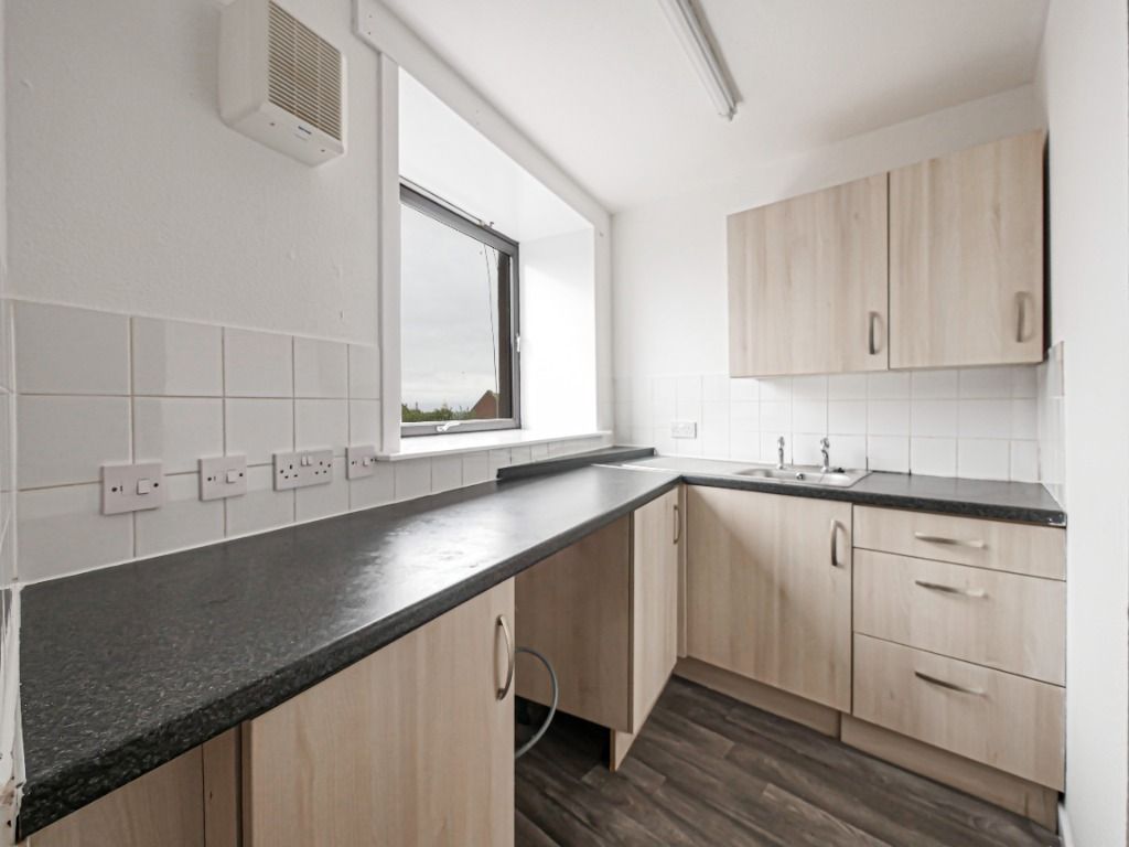 Additional image 6 of 3 bed flat to rentKeptie Street, Arbroath, Angus DD11