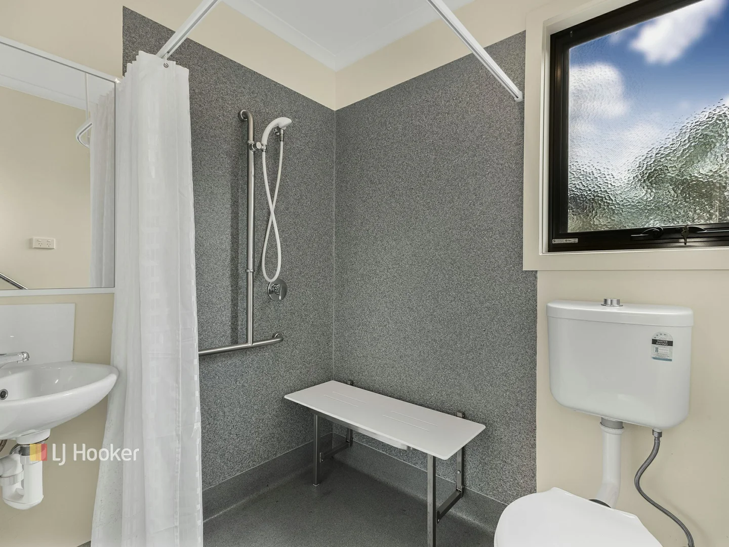 Additional image 12 of 30 Elfrida Avenue, Sisters Beach TAS 7321