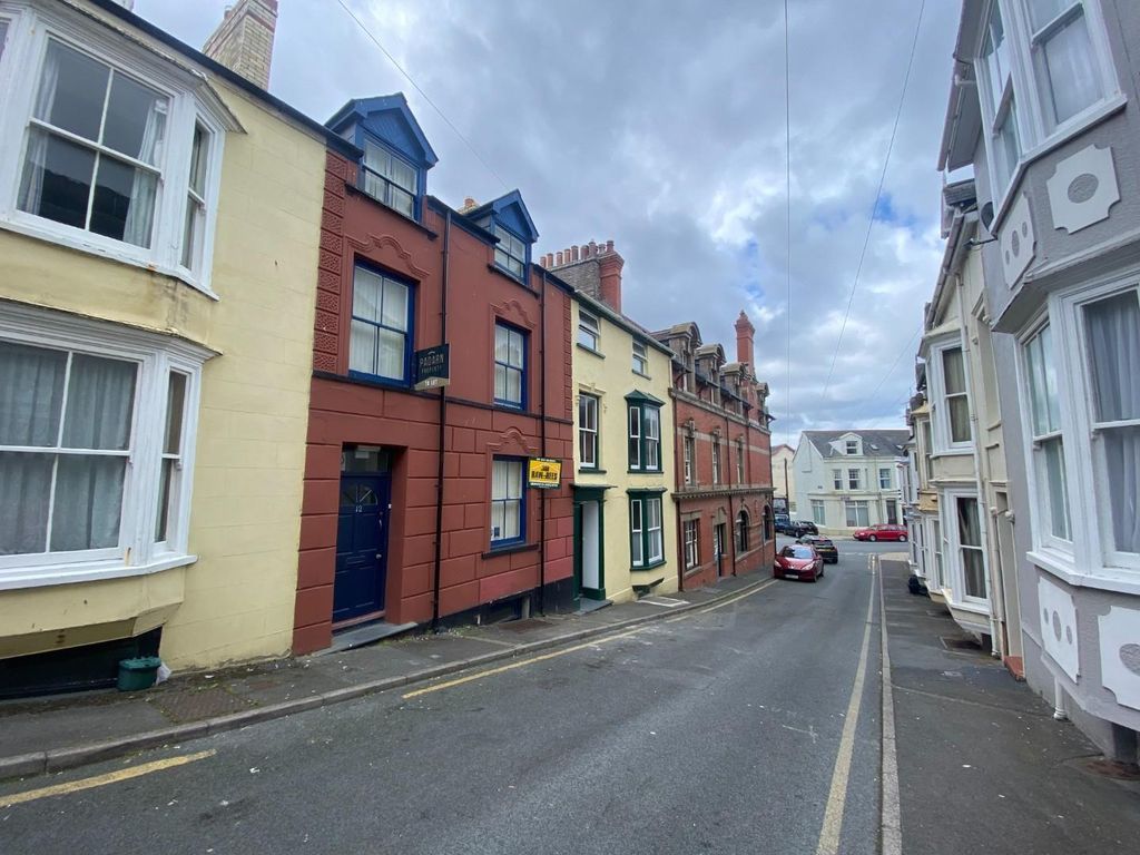 6 bed shared accommodation to rentCustom House Street, Aberystwyth, Powys SY23
