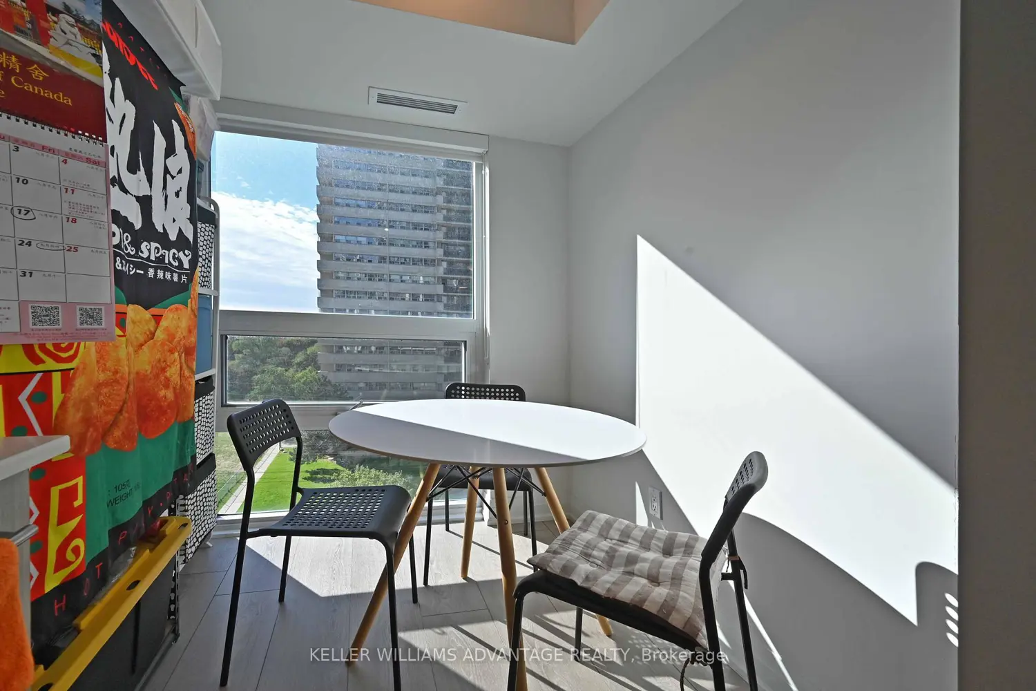 Additional image 5 of 20 Meadowglen Place 728