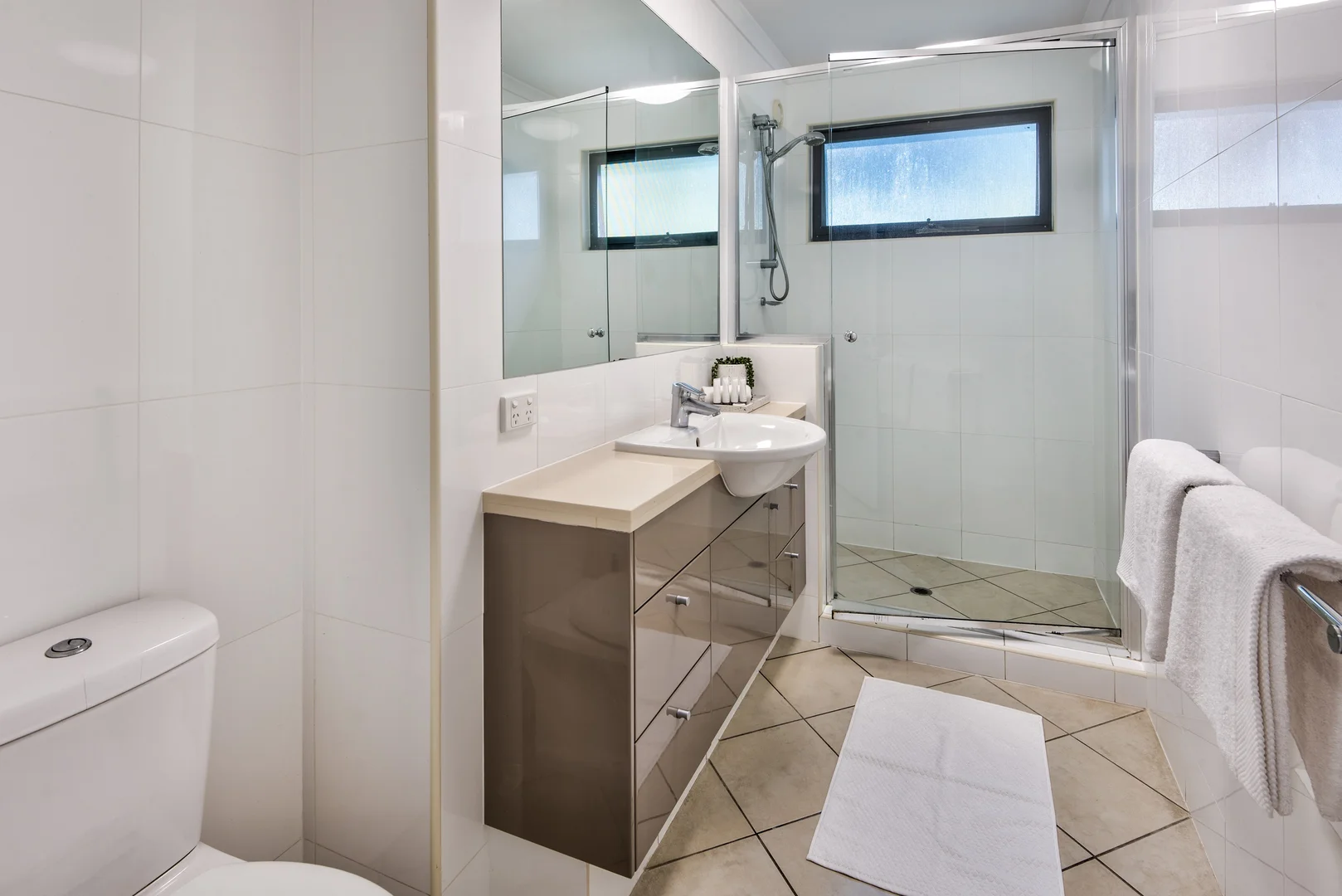 Additional image 20 of Shorelines 32/5 Acacia Drive, Hamilton Island QLD 4803