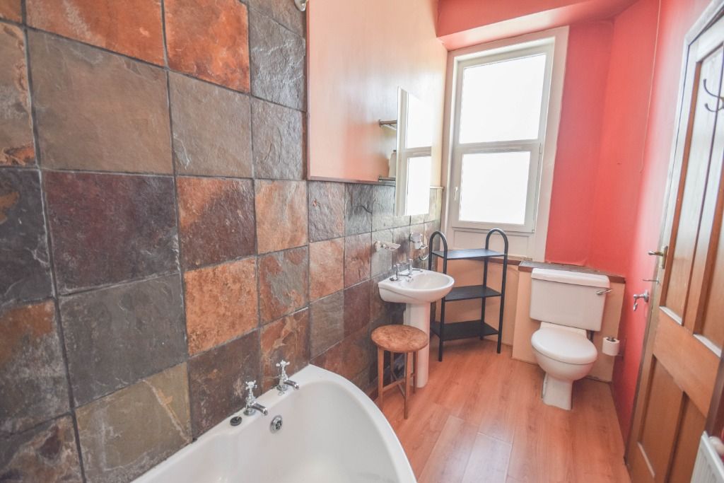 Additional image 14 of 2 bed flat to rentHigh Street, Arbroath, Angus DD11
