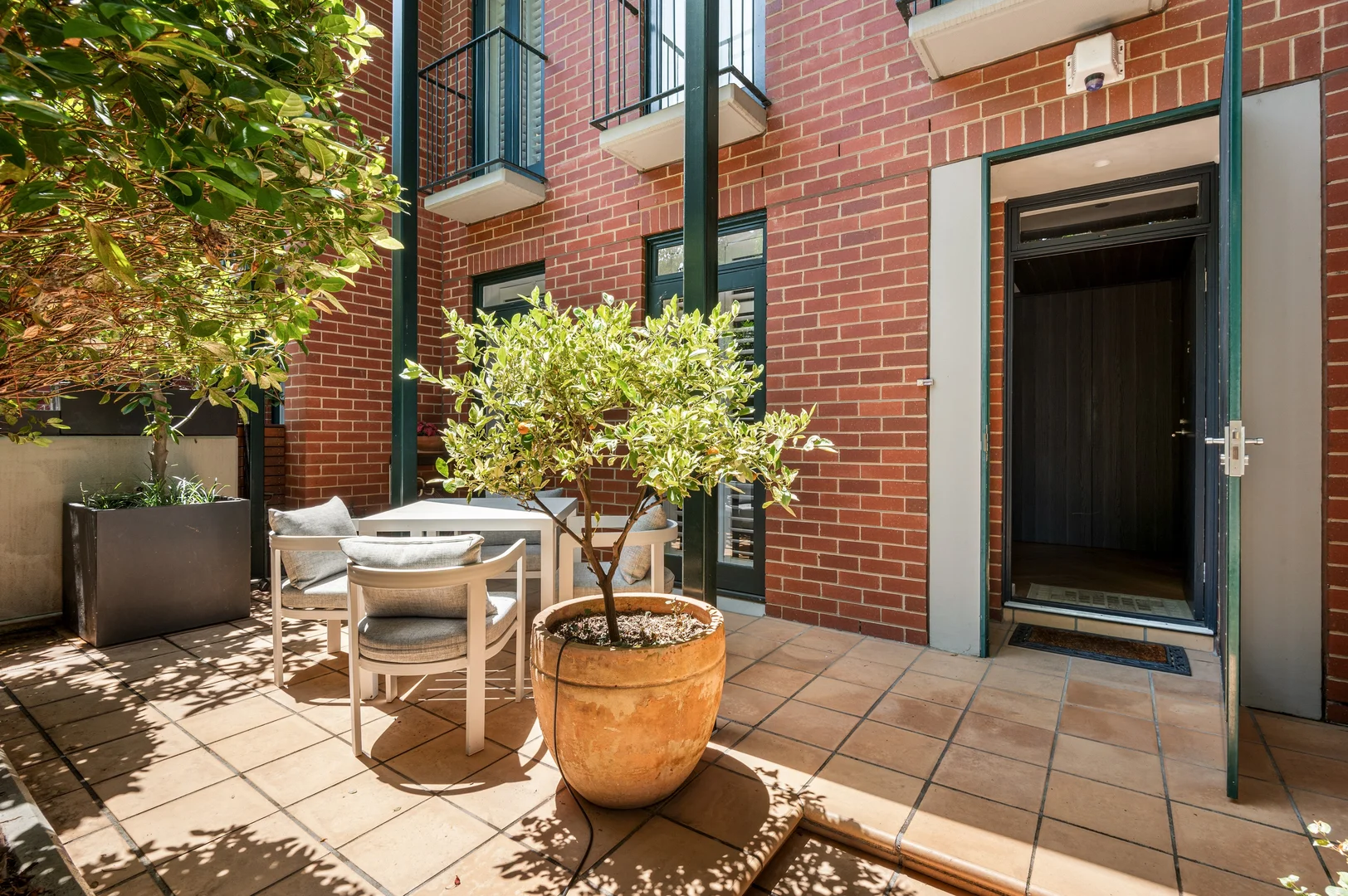 Additional image 4 of 32 Webb Lane, East Melbourne VIC 3002