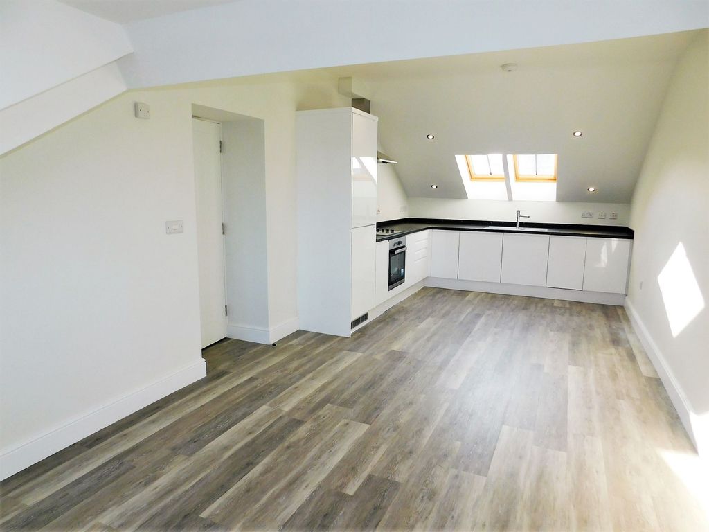 Additional image 2 of 2 bed flat to rentMalt Mill Lane, Stafford ST16