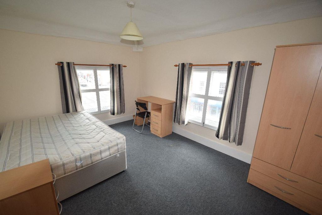 Additional image 4 of 3 bed flat to rentUpper Bar, Newport TF10