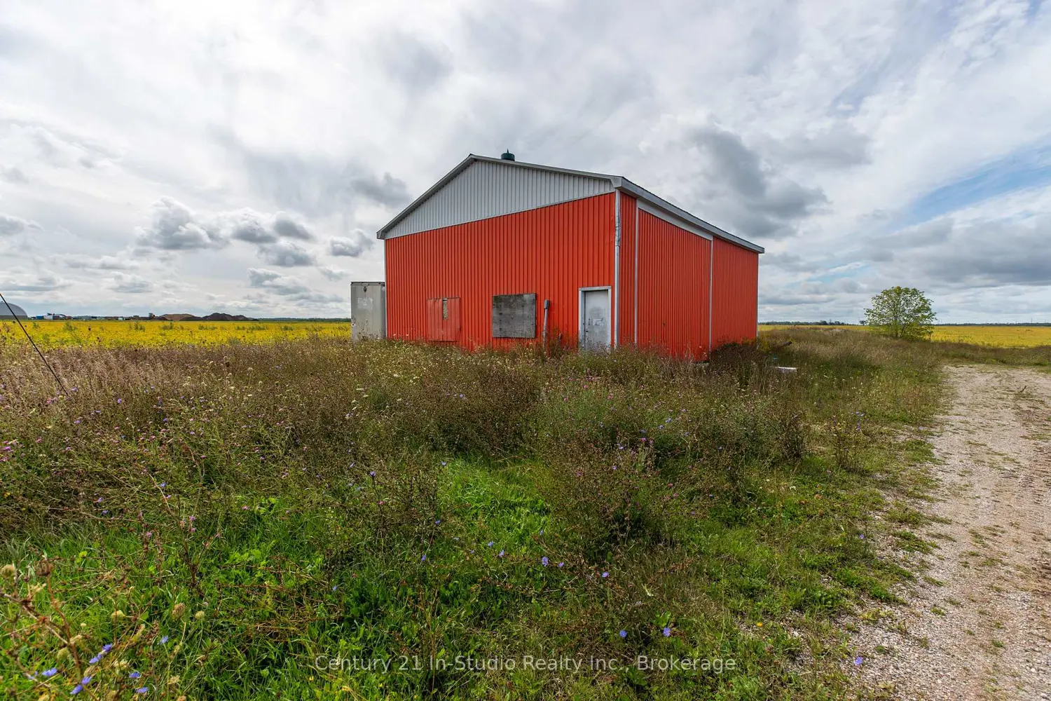 Additional image 13 of 2231 Bruce Road 40