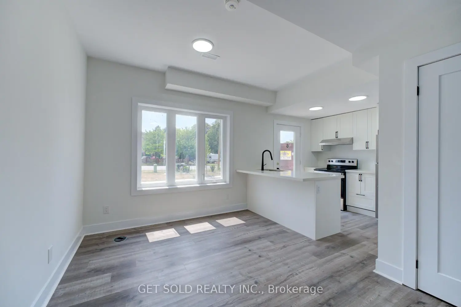 Additional image 5 of 6701 Thorold Stone Road 6