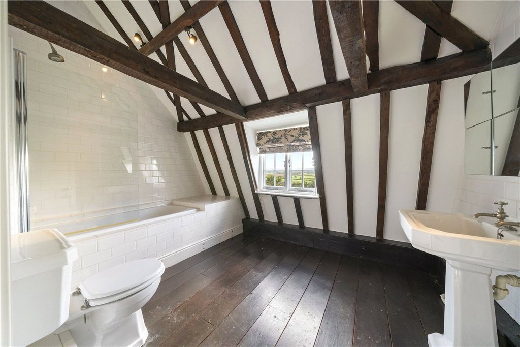 Additional image 13 of 5 bed detached house to rentThe Street, Brinkworth, Chippenham, Wiltshire SN15