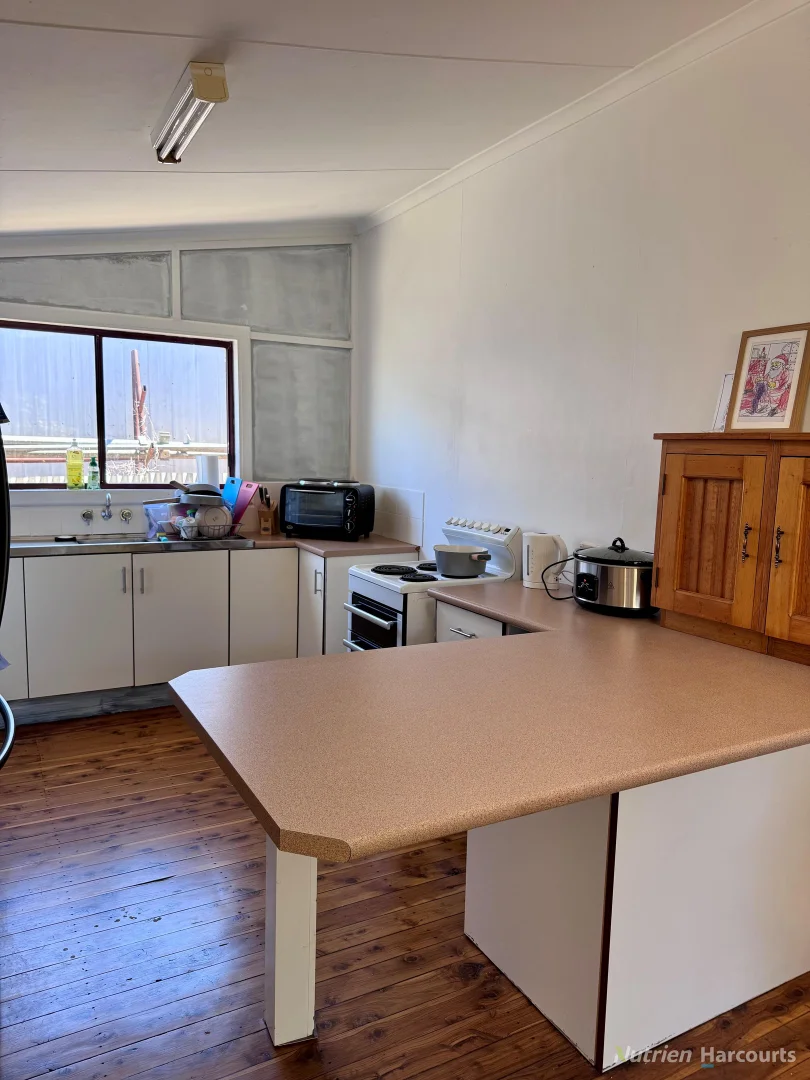 Additional image 4 of 8 Bourke Street, Cobar NSW 2835