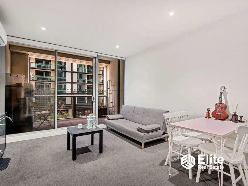 Additional image 3 of 102E/888 COLLINS Street, Docklands VIC 3008