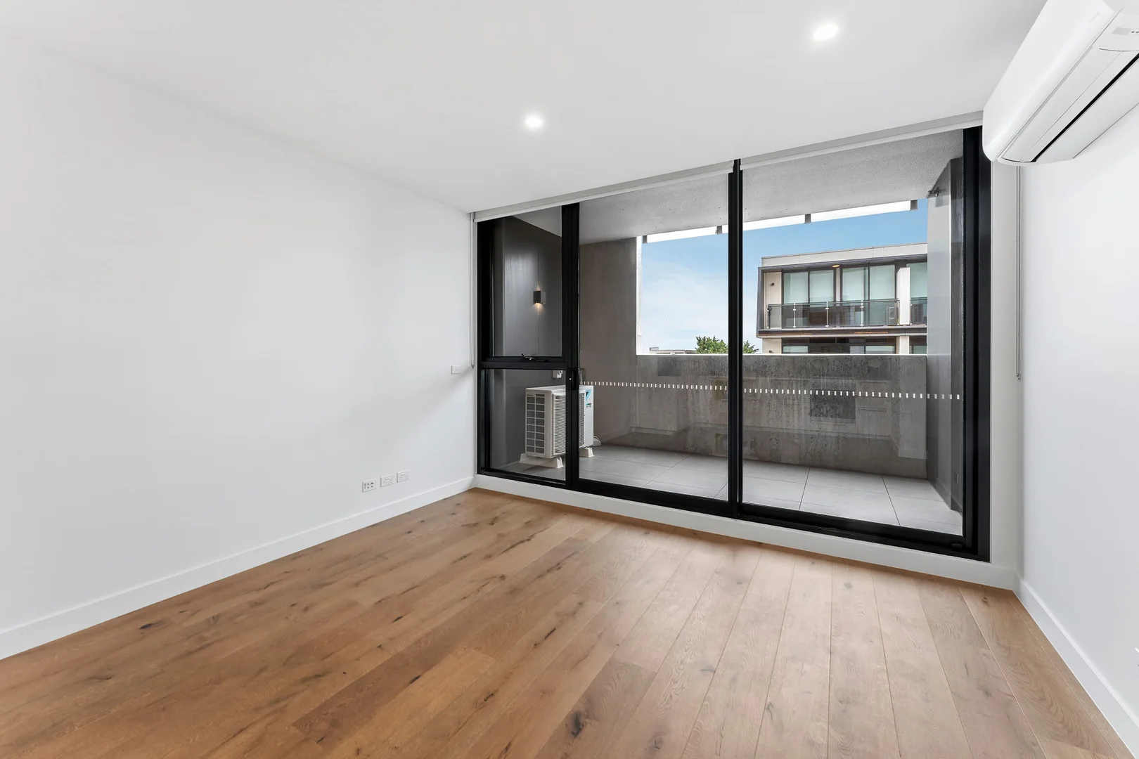 Additional image 5 of 205/9-11 Ellingworth Parade, Box Hill VIC 3128