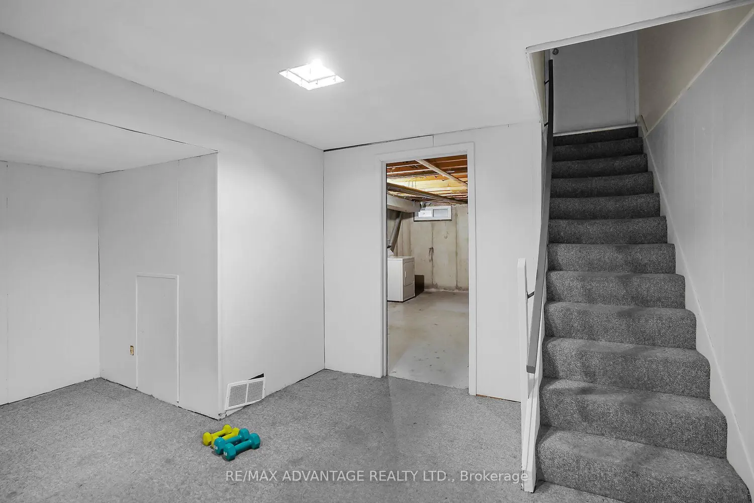 Additional image 14 of 634 Wonderland Road 60