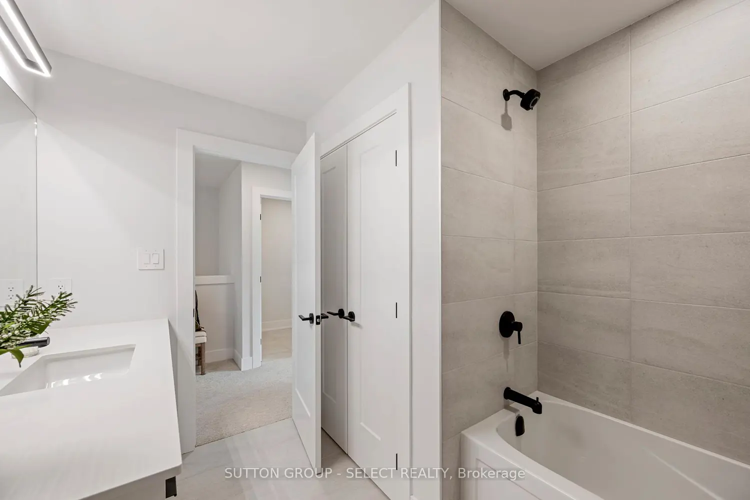 Additional image 13 of 1175 Riverbend Road 32