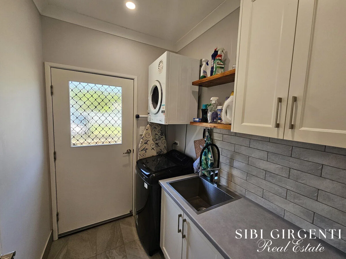 Additional image 9 of 12 Kylie Close, Mareeba QLD 4880