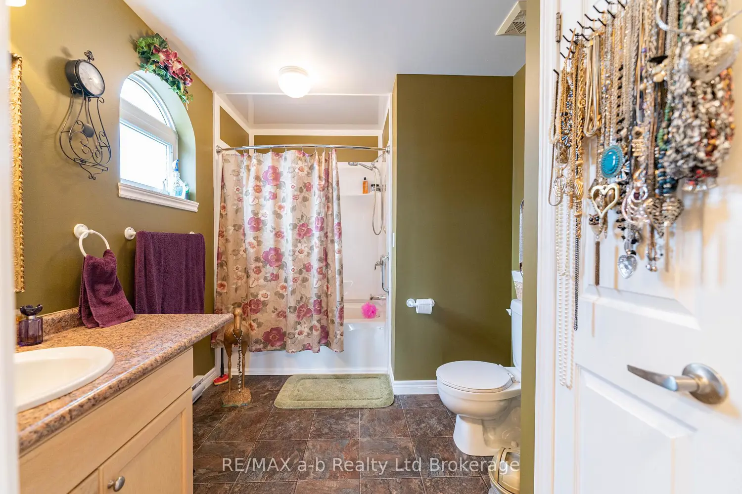 Additional image 15 of 80 Bridge Street 101