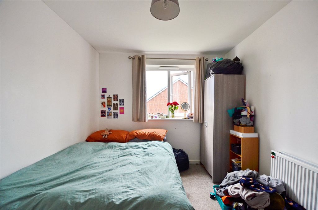 Additional image 6 of 6 bed semi-detached house to rentSlade Baker Way, Bristol, Gloucestershire BS16