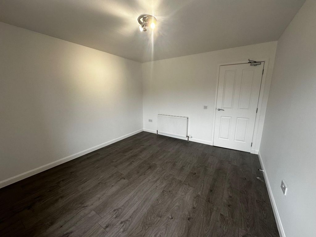 Additional image 9 of 2 bed flat to rent37, Lochside Road, Forfar DD8