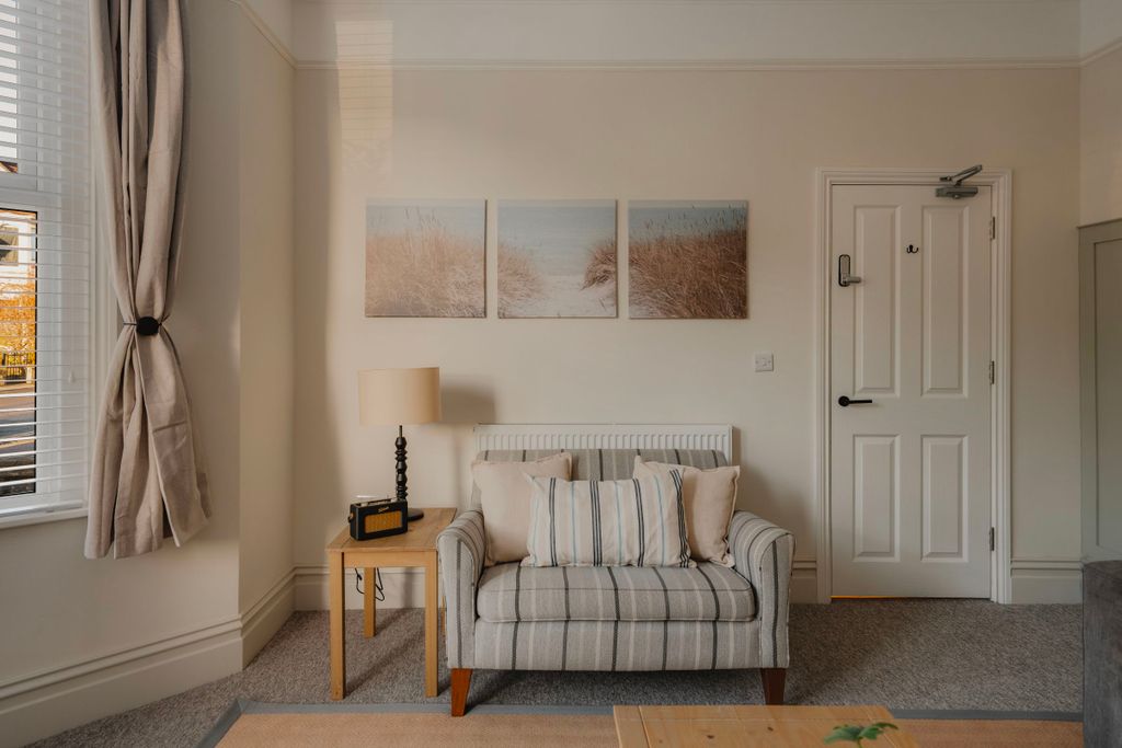 Additional image 8 of 5 bed detached house to rentNevil Road, Bristol BS7
