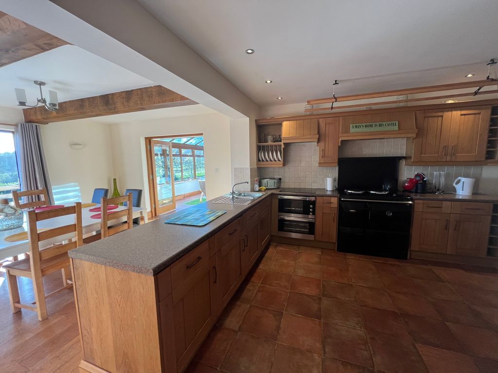 Additional image 10 of 5 bed property to rentWoolminstone, Crewkerne TA18