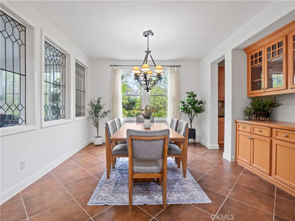 Additional image 4 of 25679 Smoketree Ln, Valencia, CA 91381