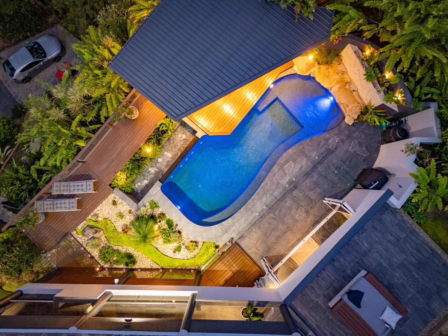 Additional image 12 of 114A Hillview Crescent, Whitfield QLD 4870