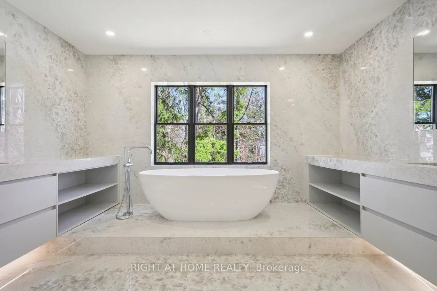 Additional image 12 of 2187 Lakeshore Road