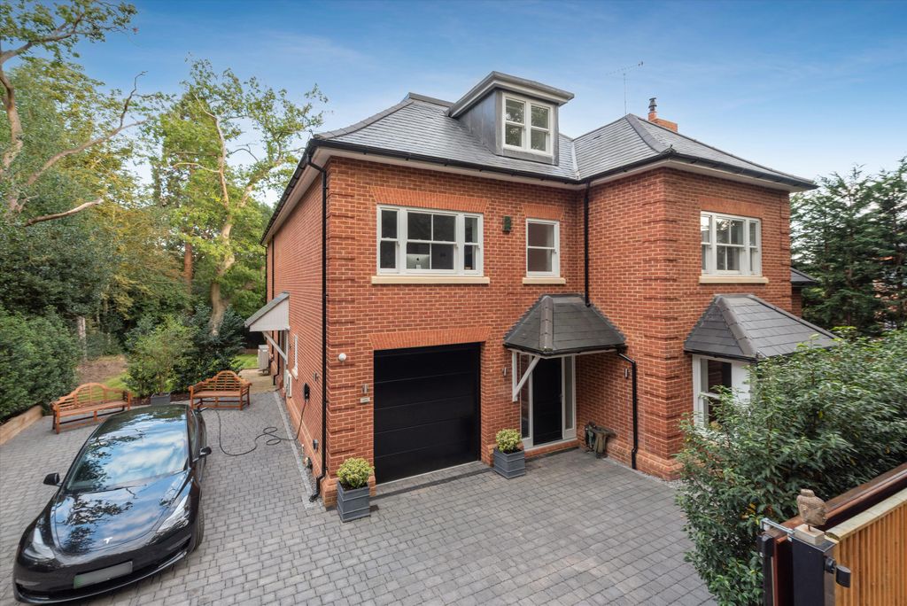 Additional image 2 of 5 bed detached house to rentLondon Road, Ascot, Berkshire SL5