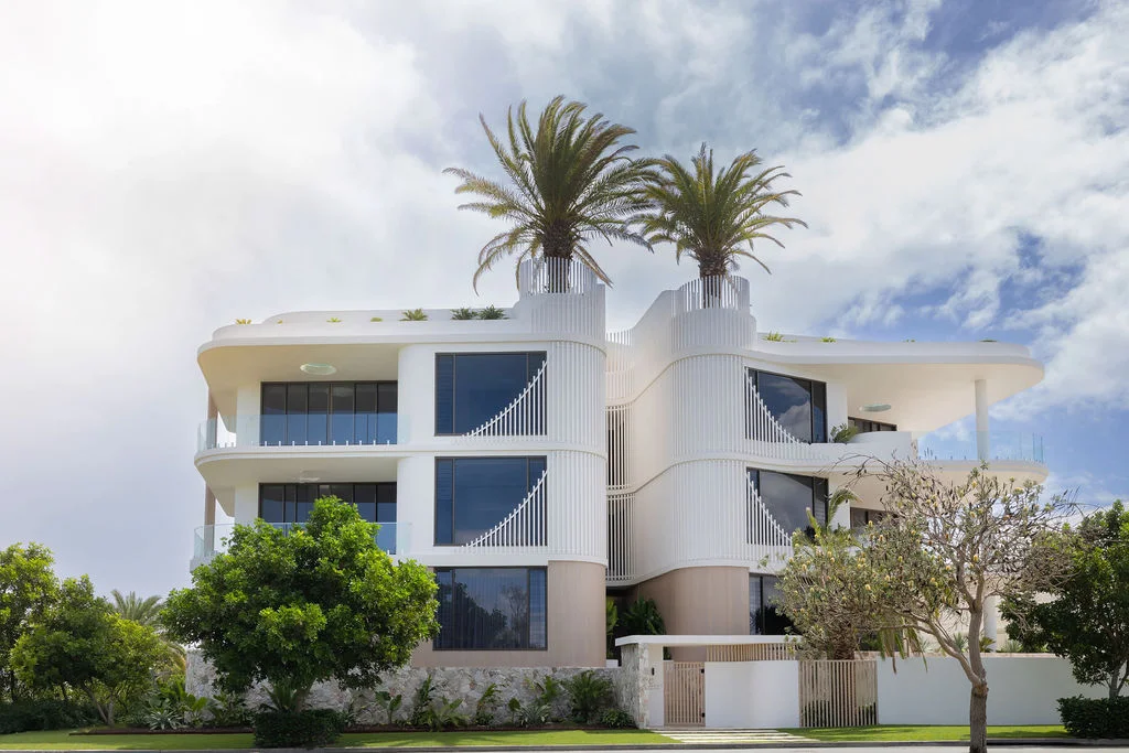 8 Oceania Way, Paradise Point QLD 4216