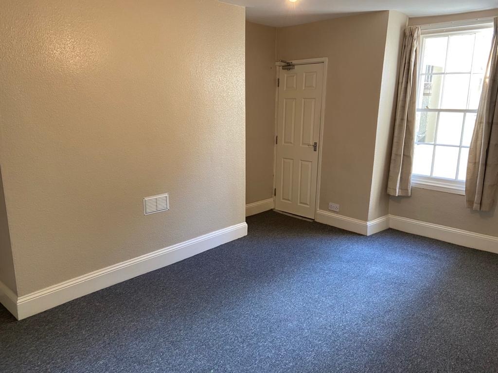 1 Bed Flat, Kingsdown Parade, BS6, N1 7GU