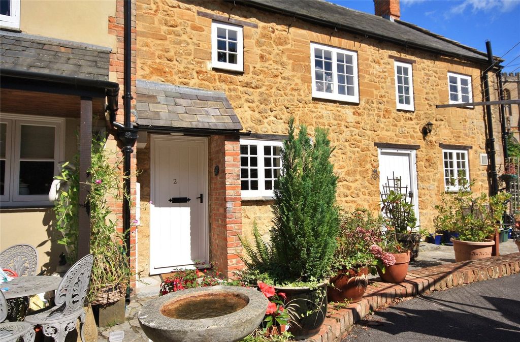 2 bed detached house to rentThe Cressy, Shepton Beauchamp, Ilminster, Somerset TA19