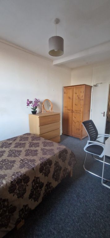 Additional image 8 of 5 bed town house to rentRegent Street, Leamington Spa CV32