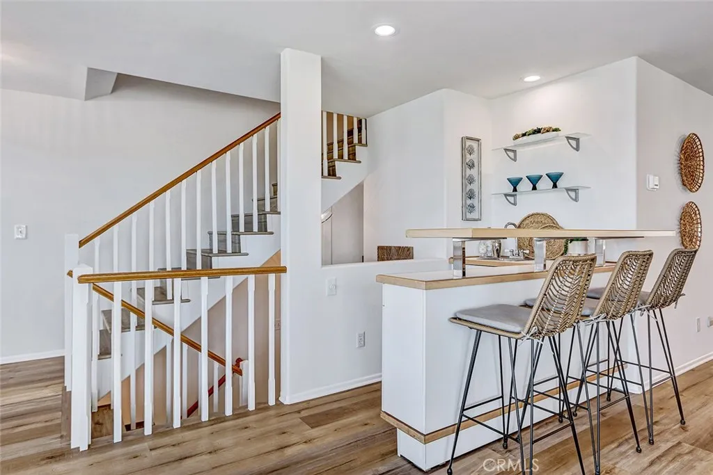 Additional image 10 of 867 Aubrey Court Unit 2, Hermosa Beach, CA 90254