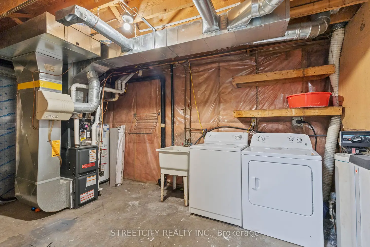 Additional image 20 of 577 Third Street 36