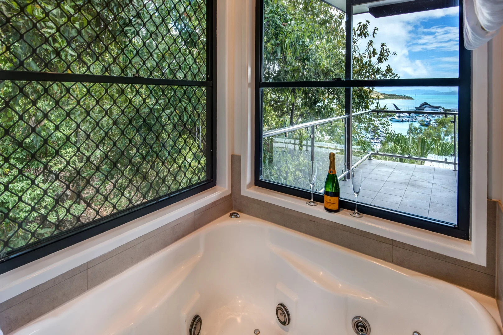 Additional image 26 of Kingfisher/6 Marina Drive, Hamilton Island QLD 4803