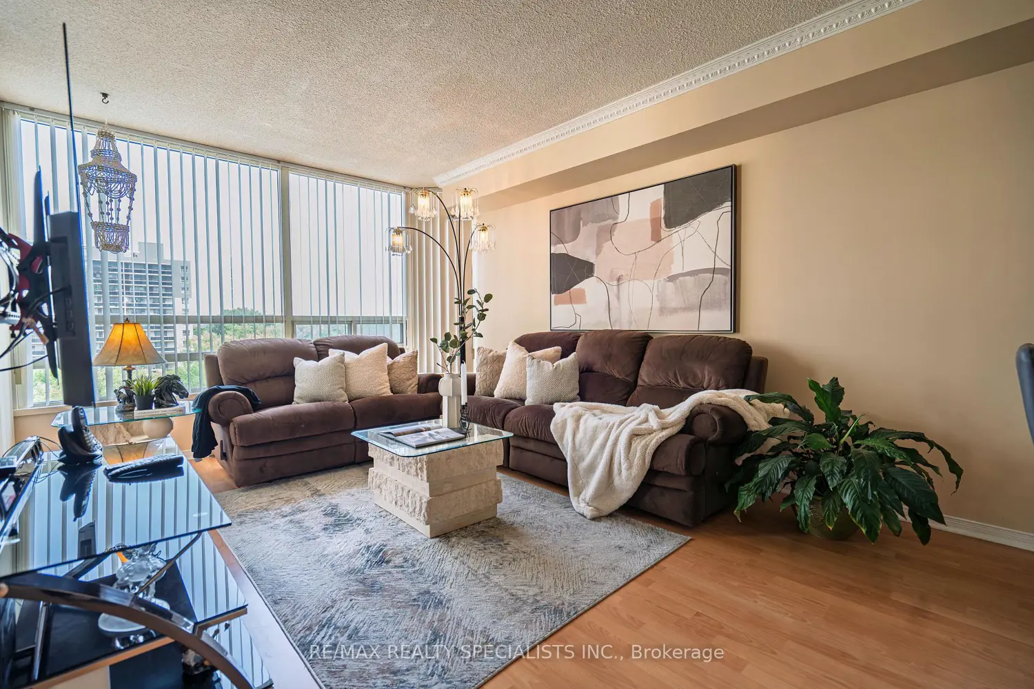 Additional image 12 of 75 King Street 703