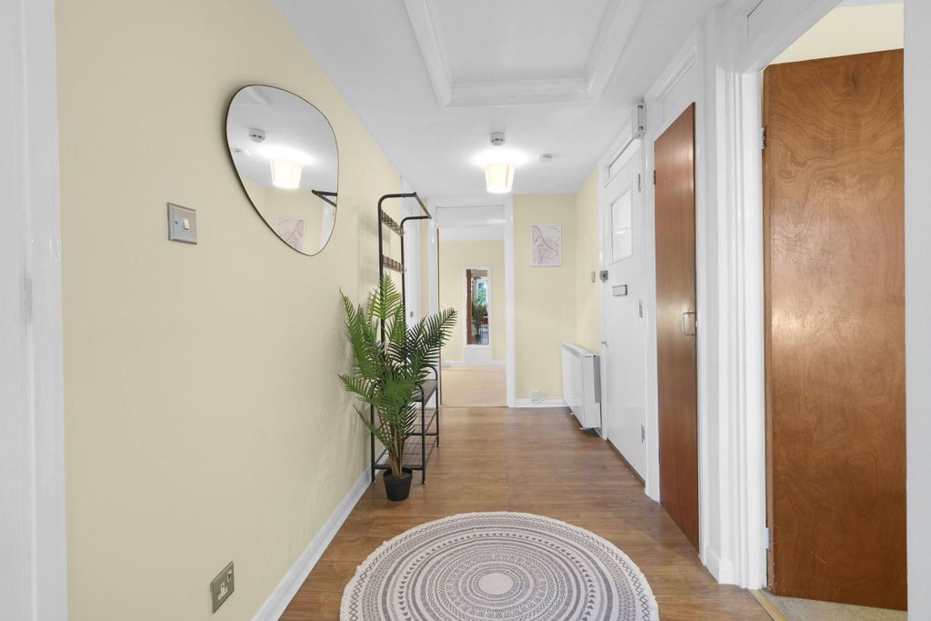 Additional image 26 of 2 bed flat to rentWokingham Road, Binfield, Bracknell RG42