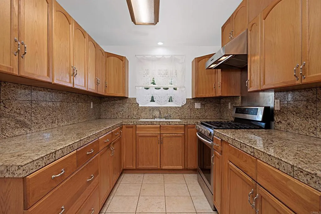 Additional image 36 of 610 Cathy Ct, Escondido, CA 92026