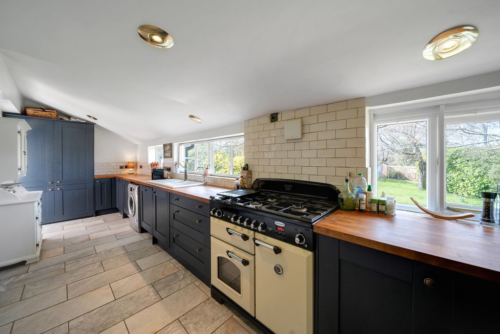 Additional image 5 of 4 bed detached house to rentStowupland Road, Stowmarket IP14