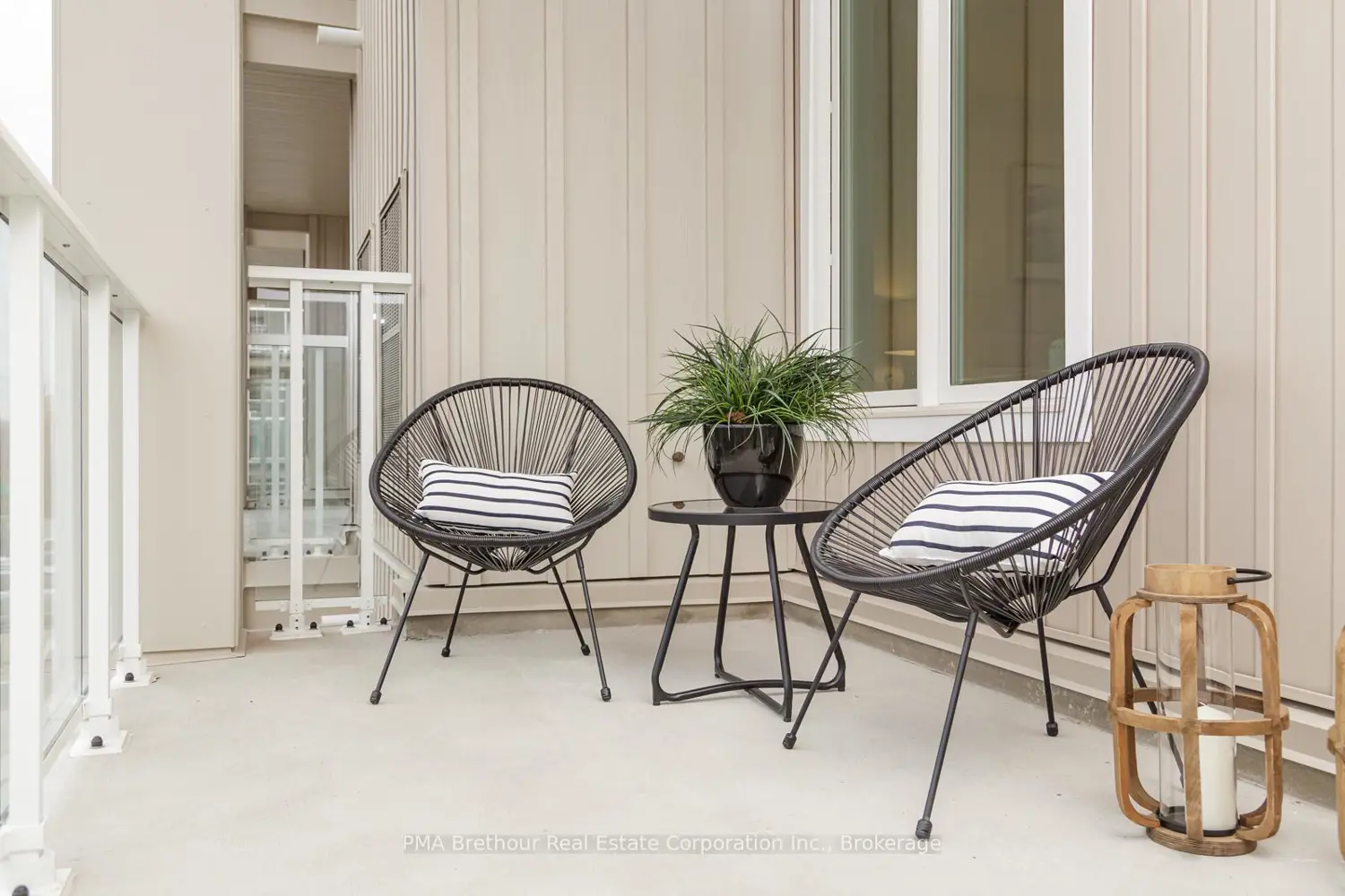 Additional image 15 of 17 Spooner Crescent 202