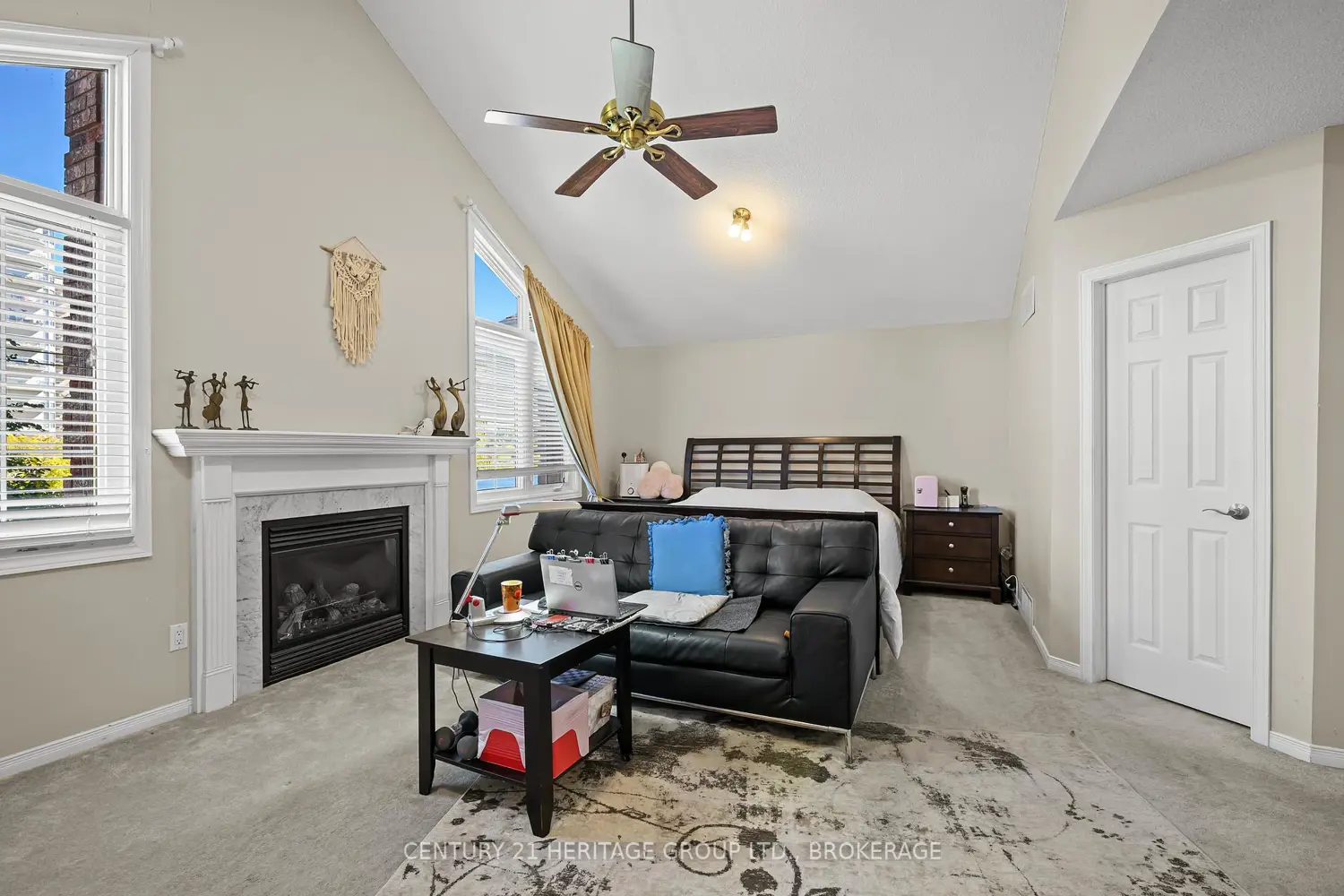 Additional image 12 of 1098 King Street 29