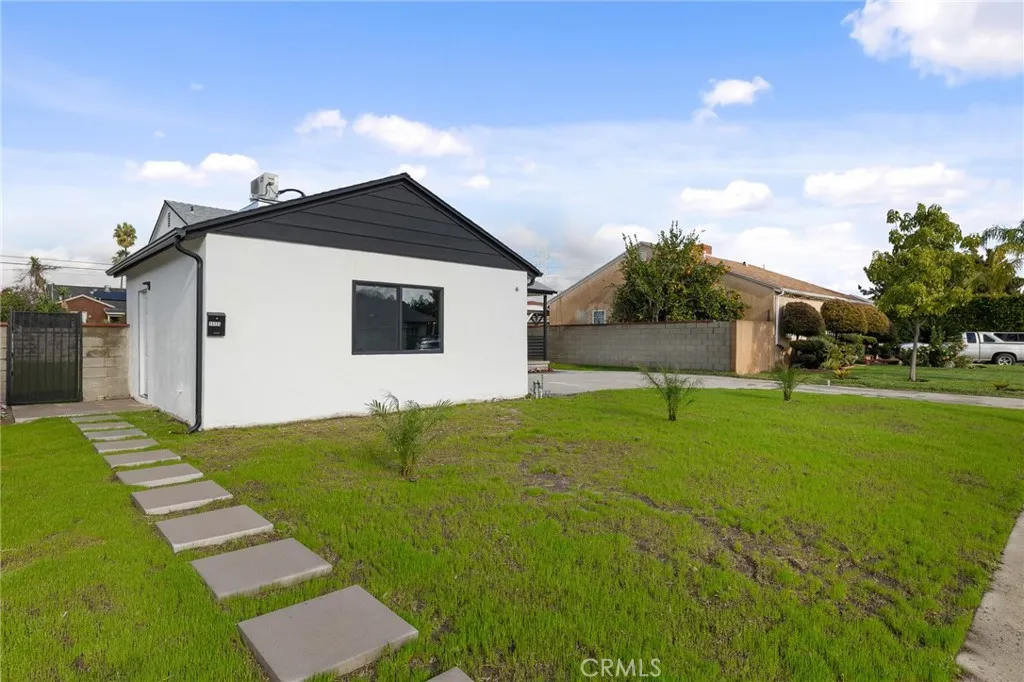 Additional image 46 of 14137 Gain, Arleta, CA 91331